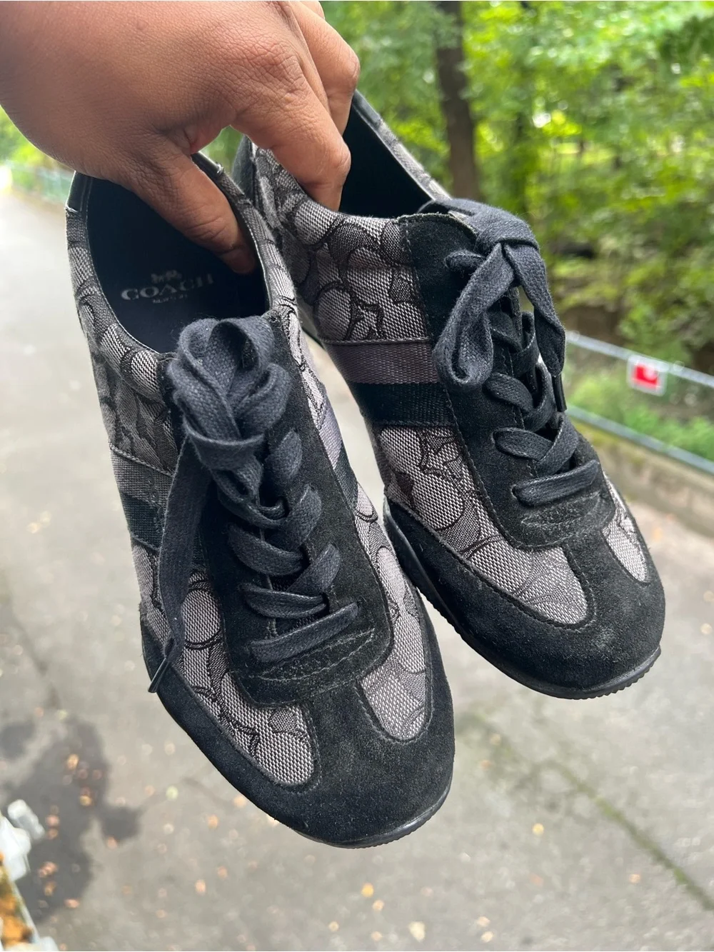 SOLD Coach Gray and Black Signature Logo Lace-aUp Sneakers Size 8
